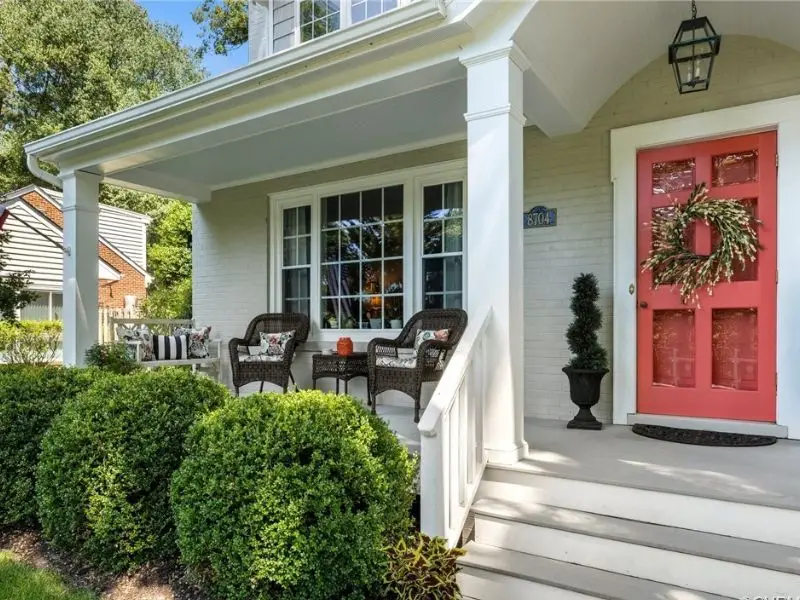 12 Inspirasi Model Teras Rumah Terbaru, Bikin Betah!